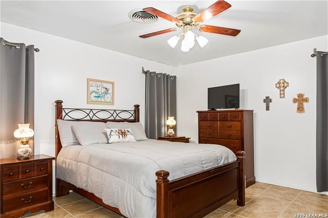 155 Harbor Circle, Mathis, TX 78368