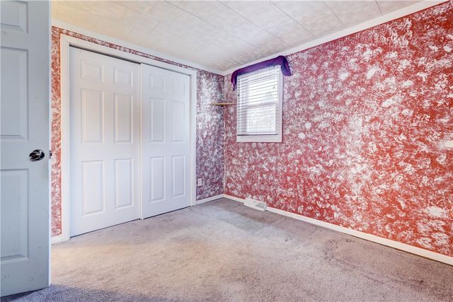 44 Ford Avenue, Gates, NY 14606