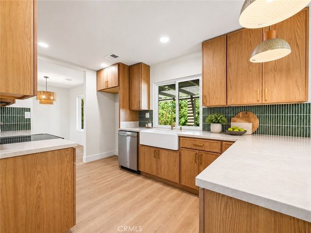 1613 Erin Avenue, Upland, CA 91784