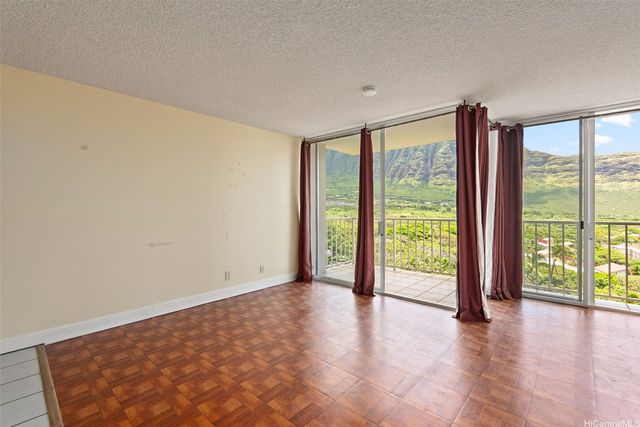 84-680 Kili Drive A704, Waianae, HI 96792