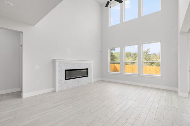 113 Little Tenina TRL, Cedar Creek, TX 78612