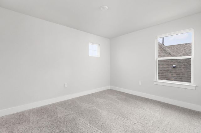 113 Little Tenina TRL, Cedar Creek, TX 78612