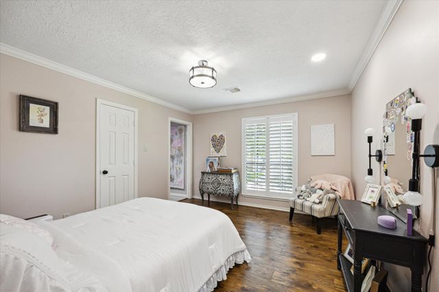 1503 Kelliwood Oaks Drive, Katy, TX 77450