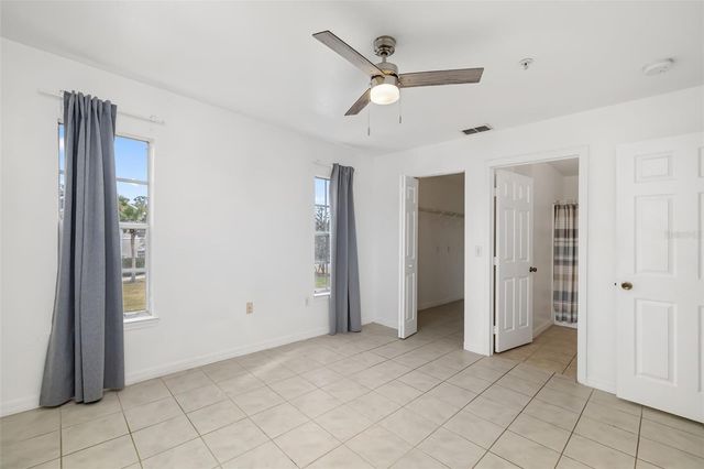 8933 MANOR LOOP 205, Lakewood Ranch, FL 34202