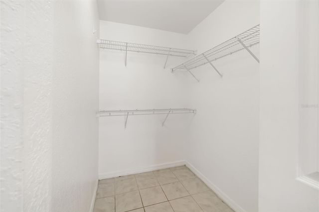 8933 MANOR LOOP 205, Lakewood Ranch, FL 34202