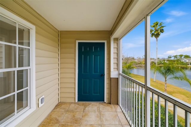 8933 MANOR LOOP 205, Lakewood Ranch, FL 34202