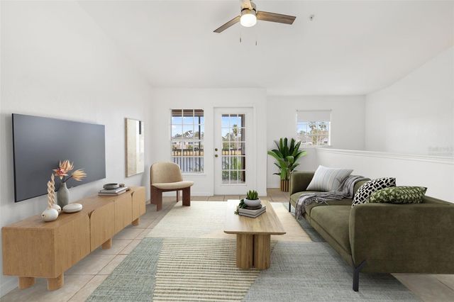 8933 MANOR LOOP 205, Lakewood Ranch, FL 34202