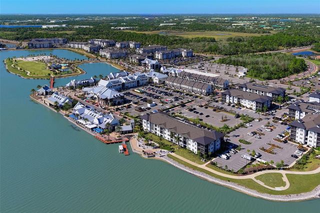 8933 MANOR LOOP 205, Lakewood Ranch, FL 34202