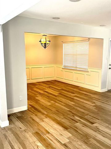 2719 Tinechester Drive, Houston, TX 77339