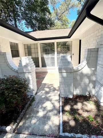2719 Tinechester Drive, Houston, TX 77339