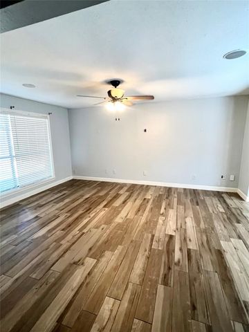 2719 Tinechester Drive, Houston, TX 77339