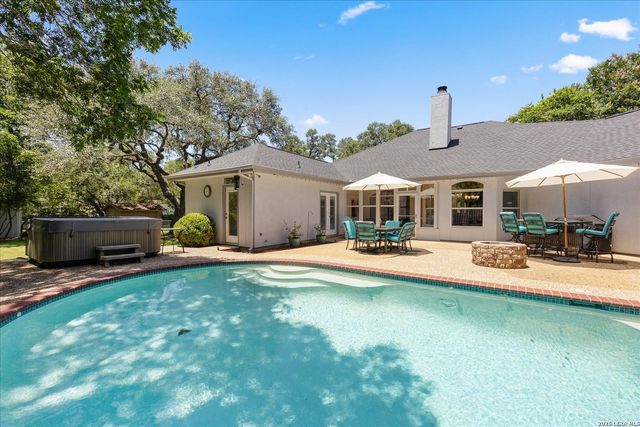29705 SADDLEBACK CIR, Fair Oaks Ranch, TX 78015