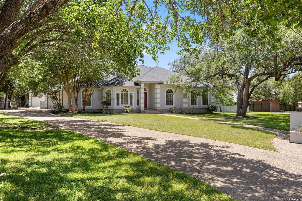 29705 SADDLEBACK CIR, Fair Oaks Ranch, TX 78015