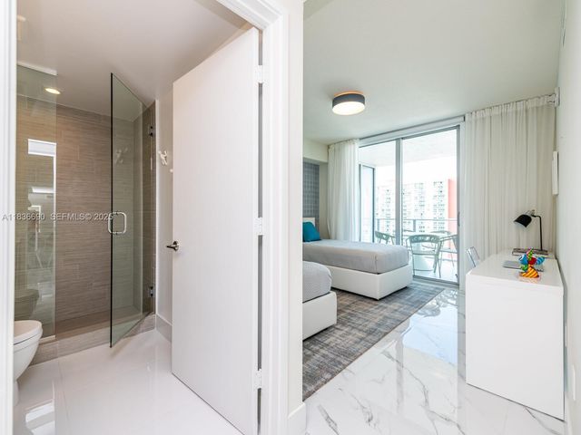 300 Sunny Isles Boulevard 51605, Sunny Isles Beach, FL 33160