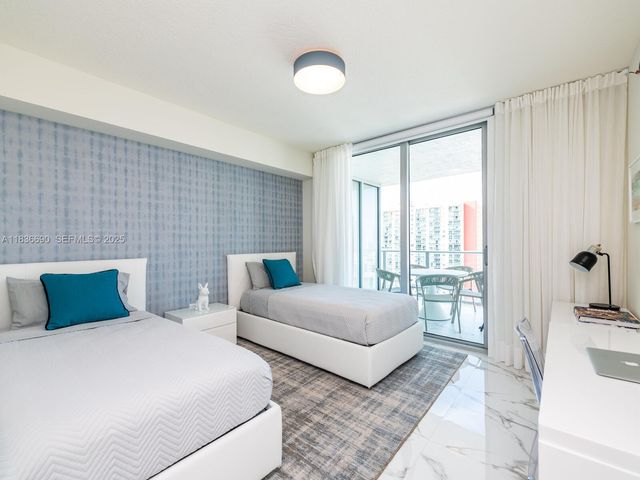 300 Sunny Isles Boulevard 51605, Sunny Isles Beach, FL 33160
