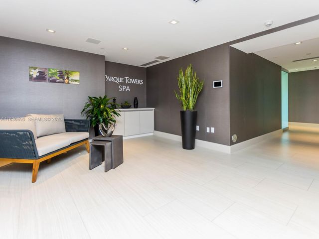 300 Sunny Isles Boulevard 51605, Sunny Isles Beach, FL 33160