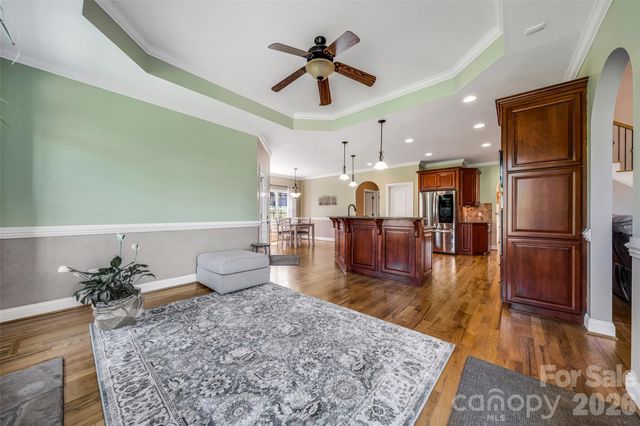 5873 Bakers Point, Hickory, NC 28602