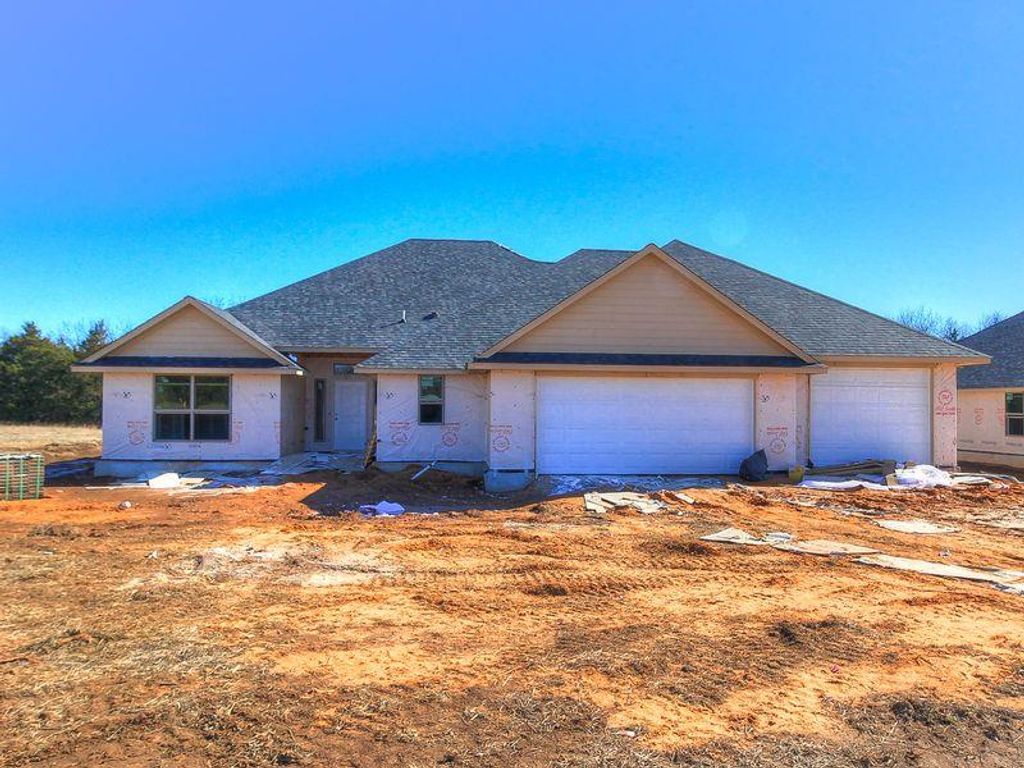 2801 E Cedar Creek Pass, Stillwater, OK 74074