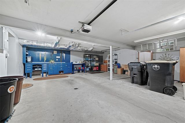 2621 Milford Dr, Bethel Park, PA 15102