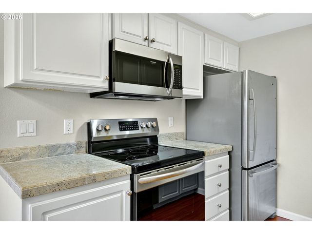 10186 Se TALBERT St, Clackamas, OR 97015