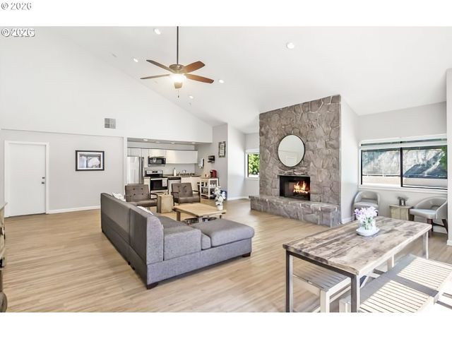 10186 Se TALBERT St, Clackamas, OR 97015