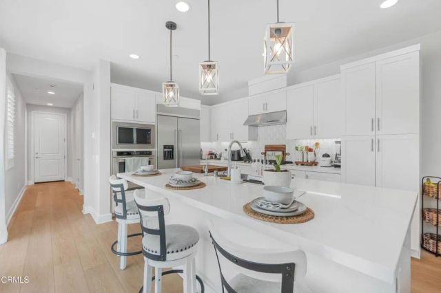 10824 Red Bluff Road, Ventura, CA 93004