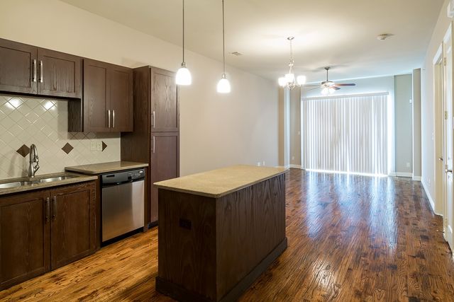 5232 Colleyville Boulevard 203, Colleyville, TX 76034