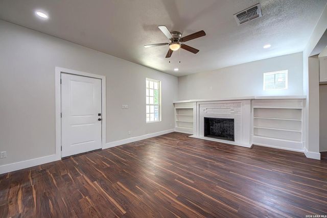 823 W French Place, San Antonio, TX 78212