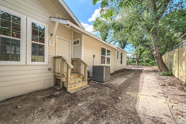 823 W French Place, San Antonio, TX 78212