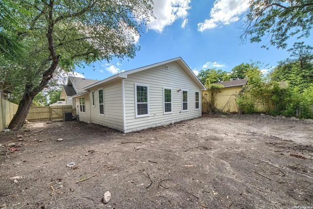 823 W French Place, San Antonio, TX 78212