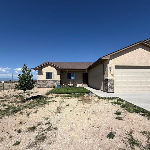 1265 N Platteville Blvd, Pueblo West, CO 81007