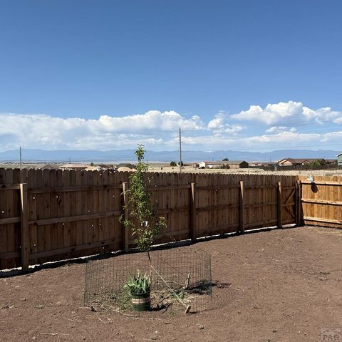 1265 N Platteville Blvd, Pueblo West, CO 81007