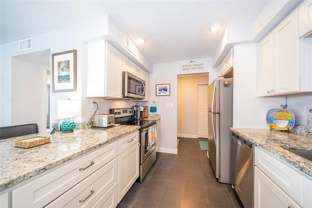 707 S GULFSTREAM AVENUE 602, Sarasota, FL 34236