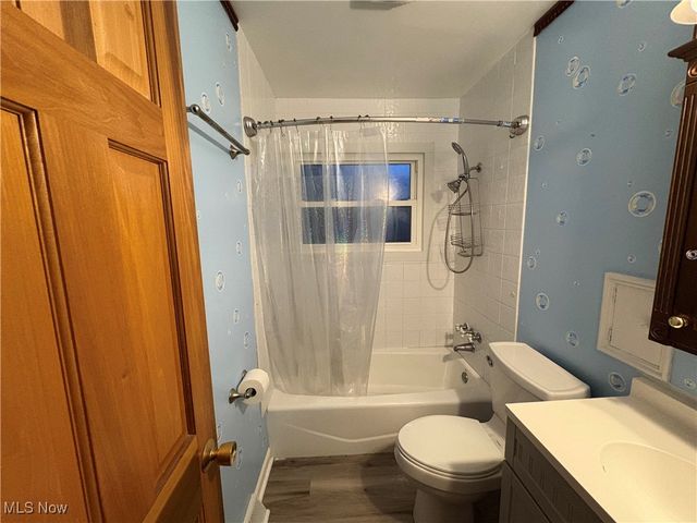 522 Eric Drive, Tallmadge, OH 44278