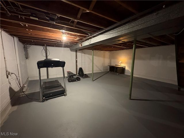 522 Eric Drive, Tallmadge, OH 44278