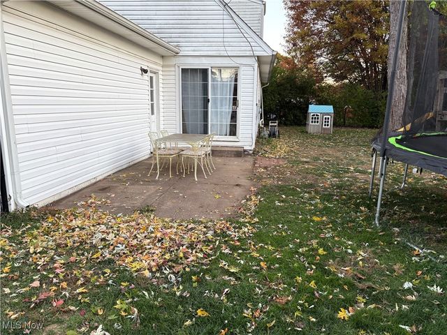 522 Eric Drive, Tallmadge, OH 44278