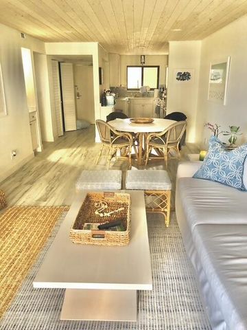 420 Celestial Way 202, Juno Beach, FL 33408