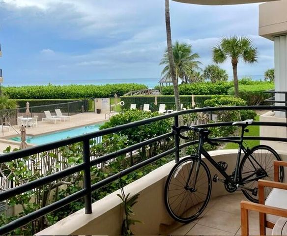 420 Celestial Way 202, Juno Beach, FL 33408