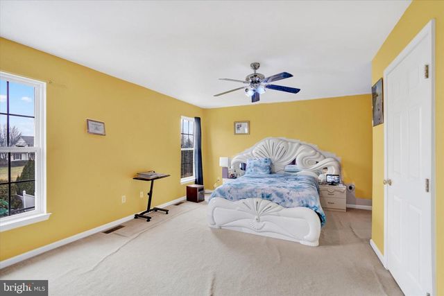 1366 ASTER DR, York, PA 17408