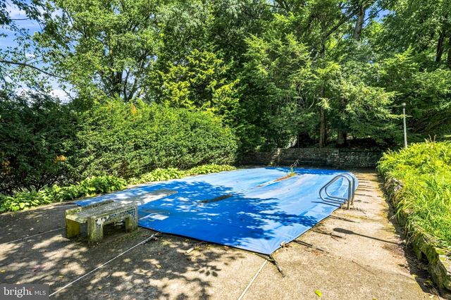 1119 CENTENNIAL RD, Penn Valley, PA 19072