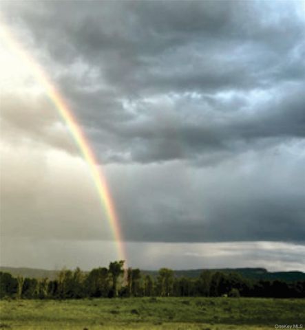 11 Hustis Road, Cold Spring, NY 10516