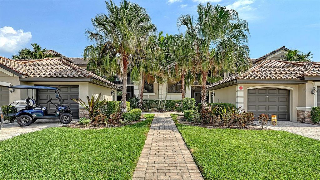 5538 PALMER CIRCLE 103, Bradenton, FL 34211