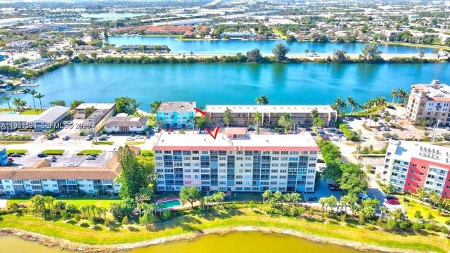 1101 Crystal Lake Dr 508, Deerfield Beach, FL 33064