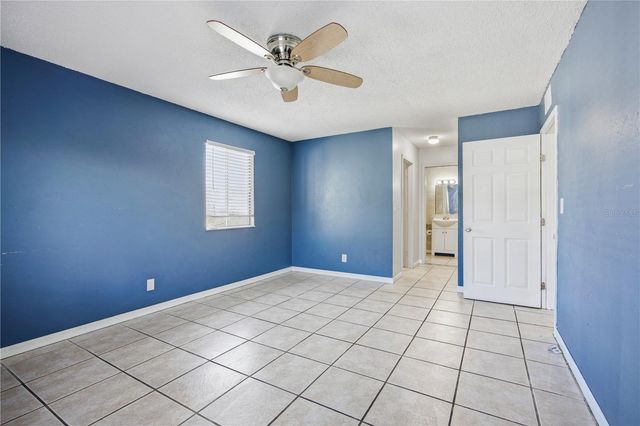 6519 W NEWBERRY ROAD 109, Gainesville, FL 32607