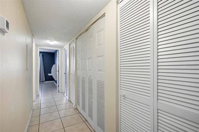 6519 W NEWBERRY ROAD 109, Gainesville, FL 32607