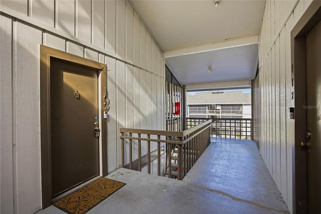 6519 W NEWBERRY ROAD 109, Gainesville, FL 32607