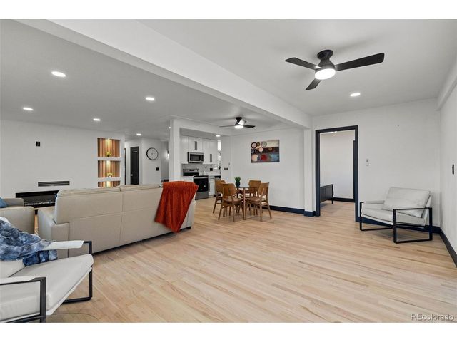 5021 S Washington St, Englewood, CO 80113