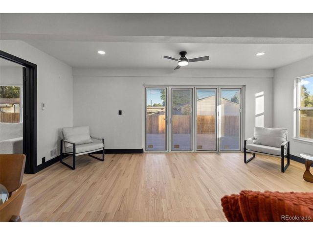 5021 S Washington St, Englewood, CO 80113