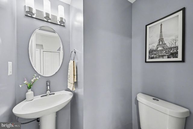 3639 NEW HAMPSHIRE AVE NW, Washington, DC 20010