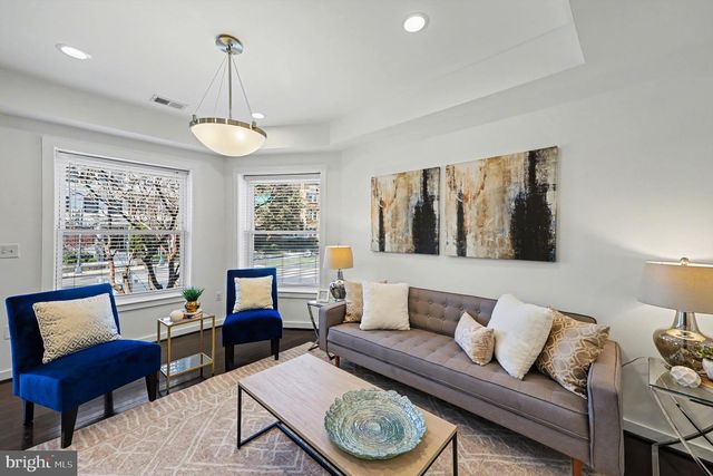 3639 NEW HAMPSHIRE AVE NW, Washington, DC 20010